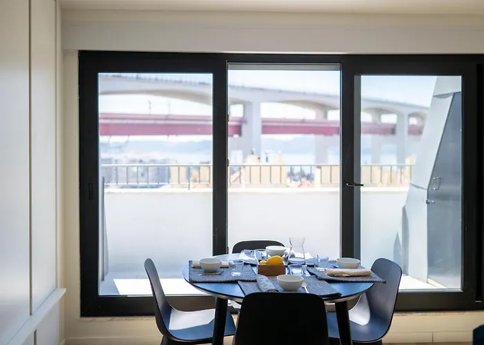 Lusiadas 53 5 D - Beautiful River View Appartamento *
